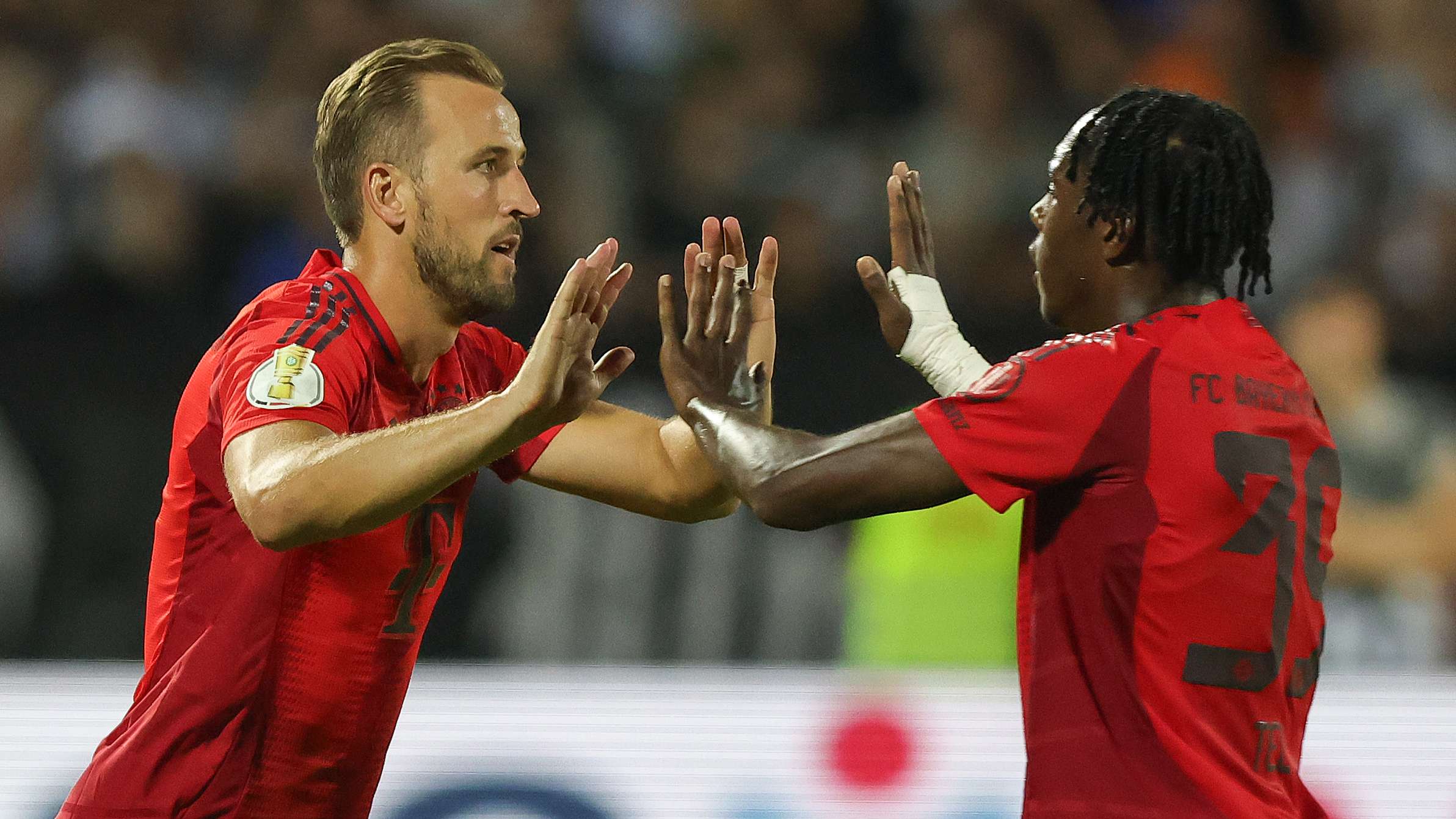 字母哥伤退，米切尔37+5+7助骑士力克雄鹿